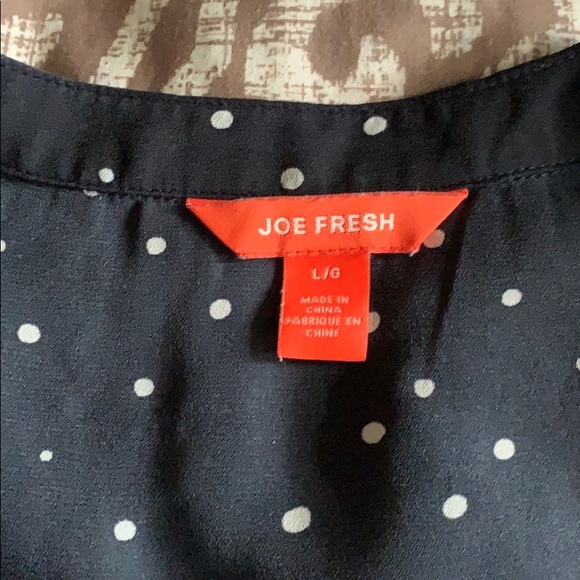 Blouse - Picture 2 of 3